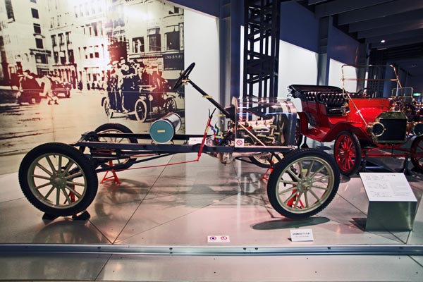 (17-1b) 12-04-21_338 1917 Ford Model T Chassis.JPG